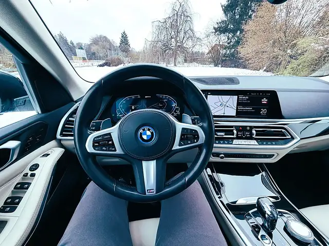 BMW X5 xDrive45e | Sky Lounge | Merino Vollleder | Cra... Ansicht 20