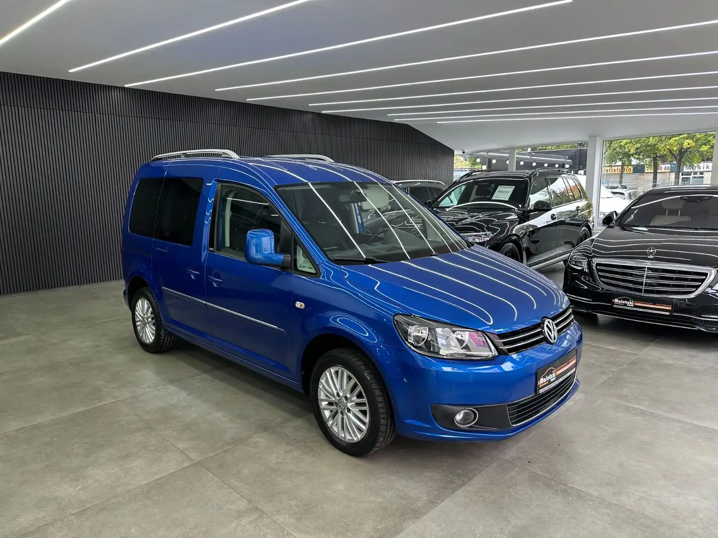 Volkswagen Caddy 1.6 TDI Kombi Cup*DSG*Tempomat*SHZ*PDC* Blau - 1
