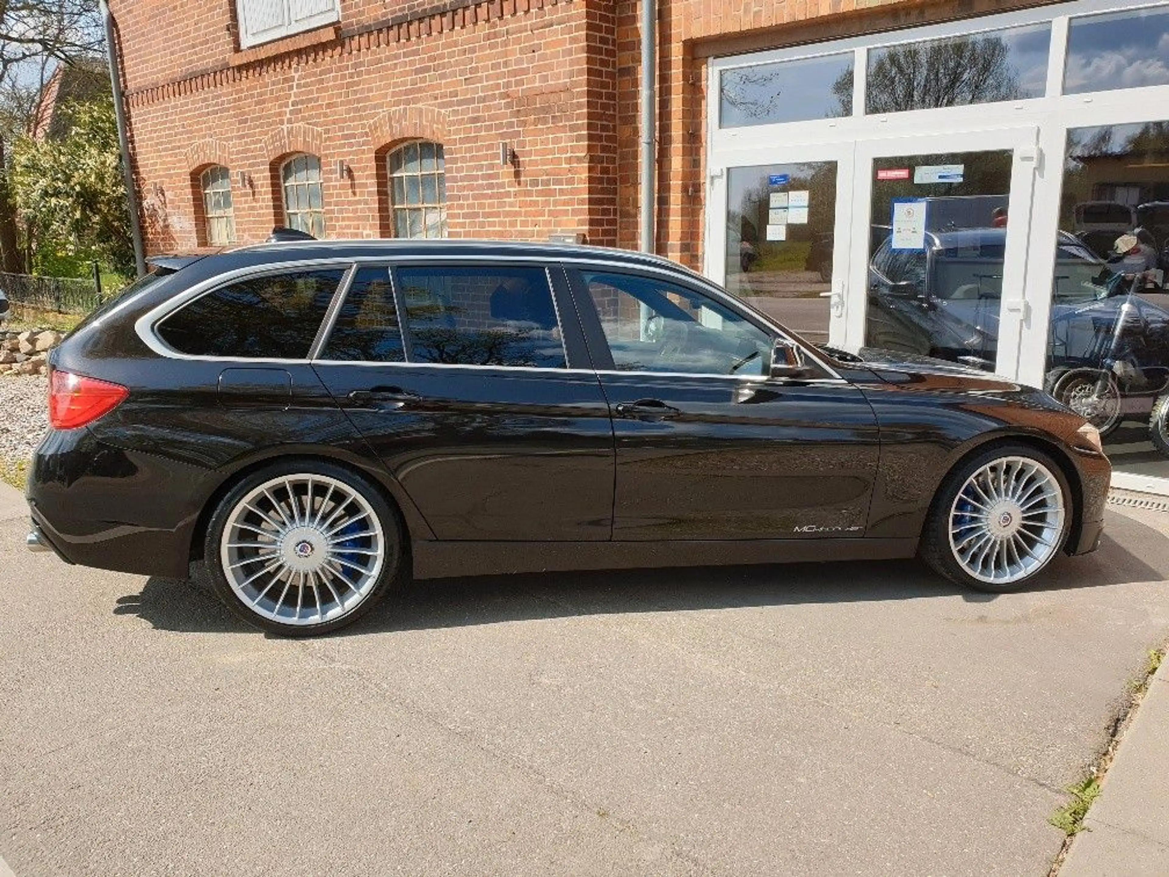 Alpina D3 3.0 Biturbo Touring ACC/20"/PANO/  RWD Nr.098 — photo 2
