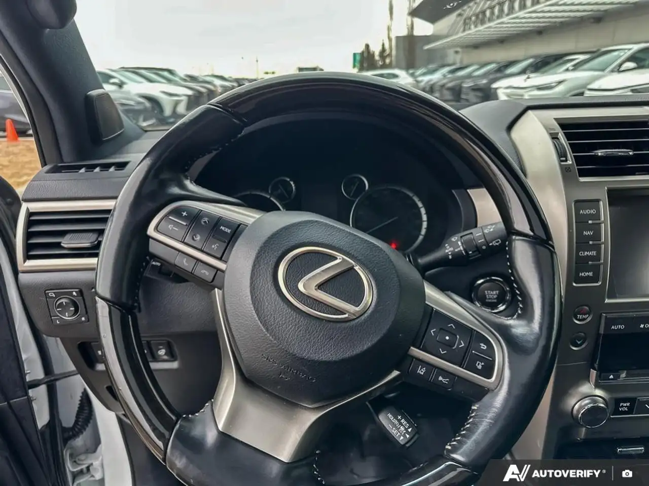 Lexus GX снимка Lexus GX