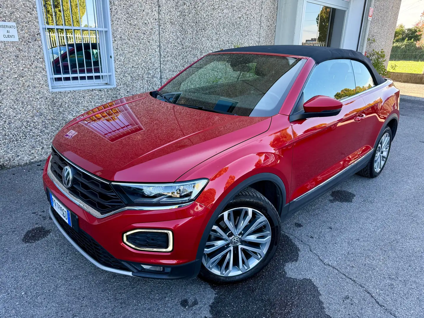 Volkswagen T-Roc 1.5 tsi Style dsg "FULL LED"SEDILI RISCALDABILI"IVA ESPOSTA" Rouge - 2