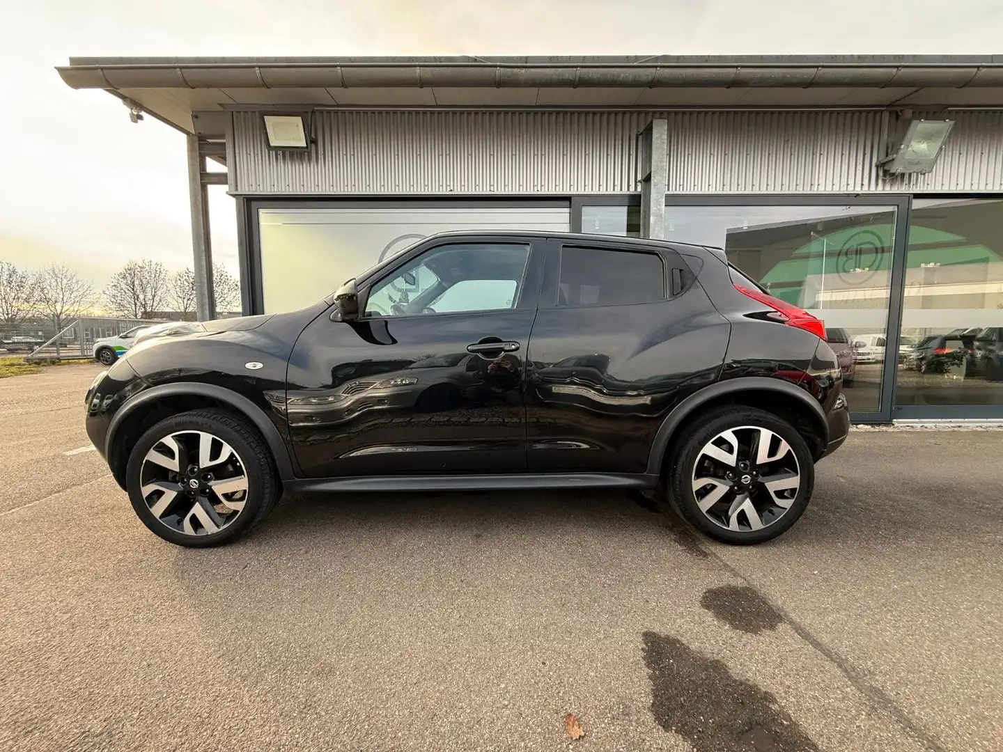 Nissan Juke Visia*Klima*LM*Navi*Euro5*6-Gang* Schwarz - 2