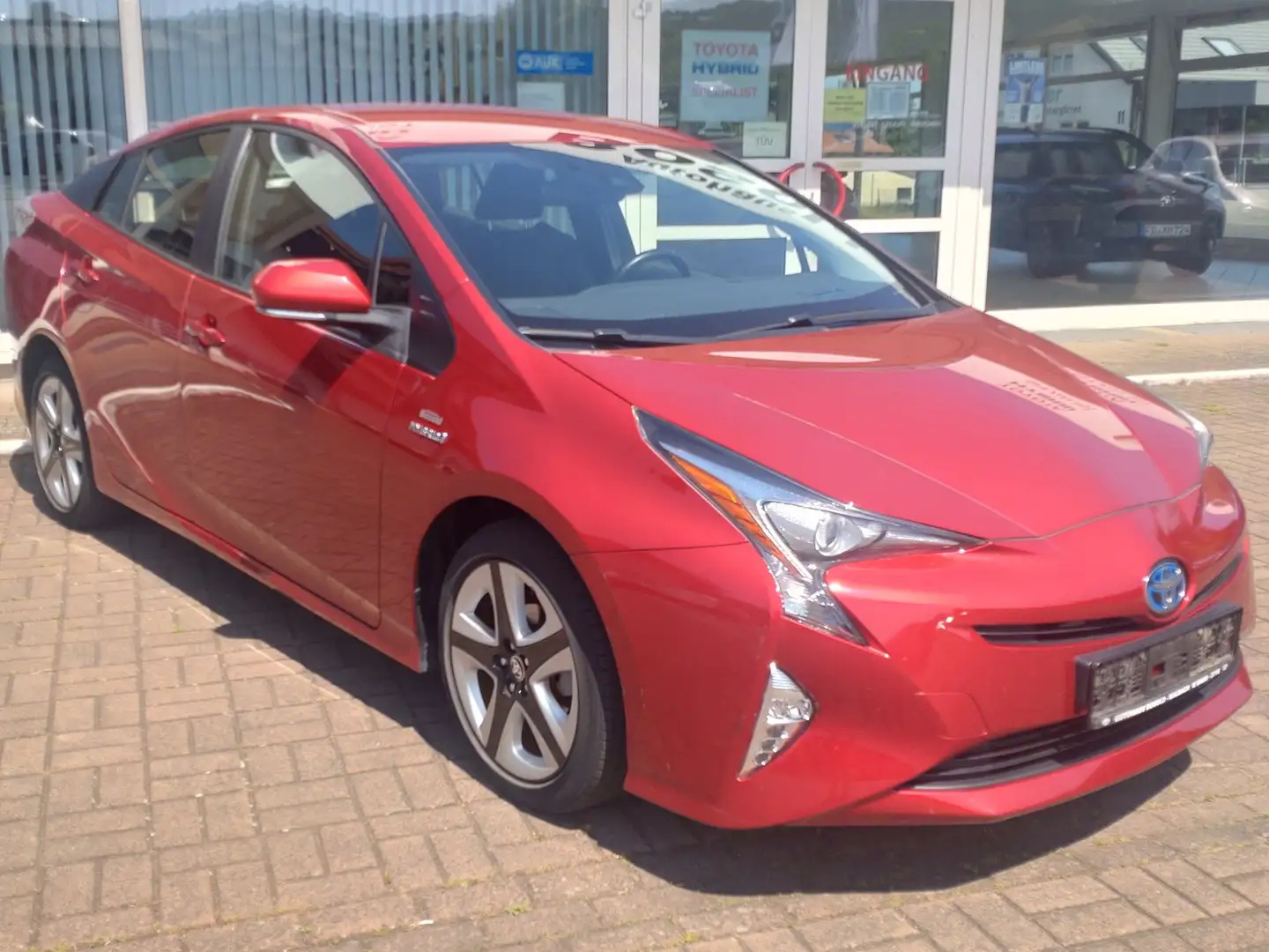 Toyota Prius Hybrid Comfort Rouge - 2