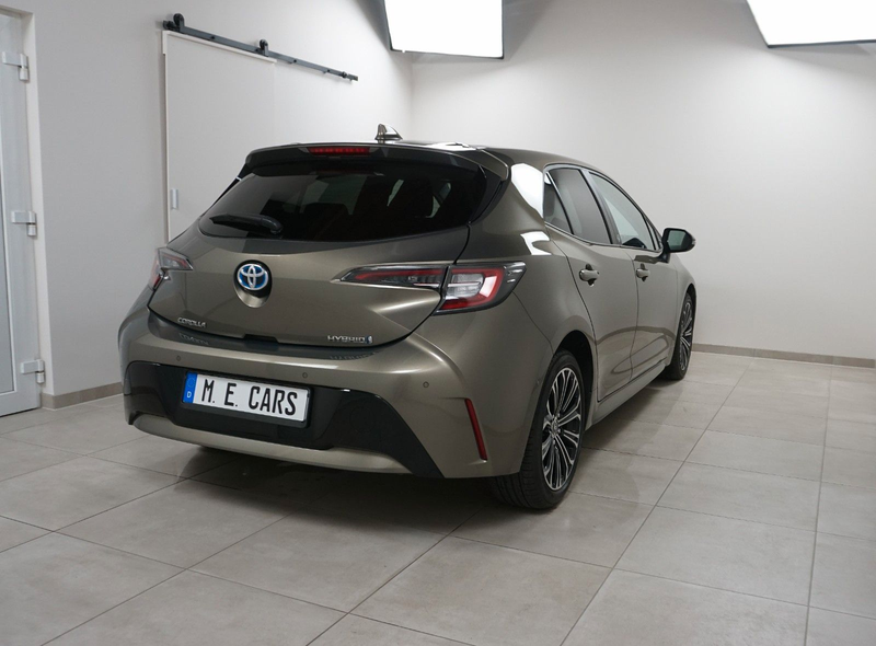 Toyota Corolla Hybrid Team D ACC SCHECKHF KAMERA NAVI — photo 4
