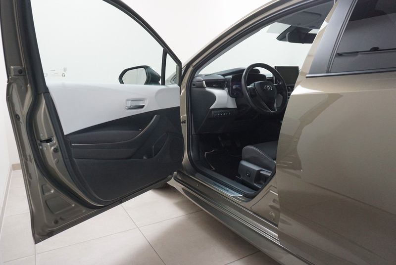 Toyota Corolla Hybrid Team D ACC SCHECKHF KAMERA NAVI — photo 12