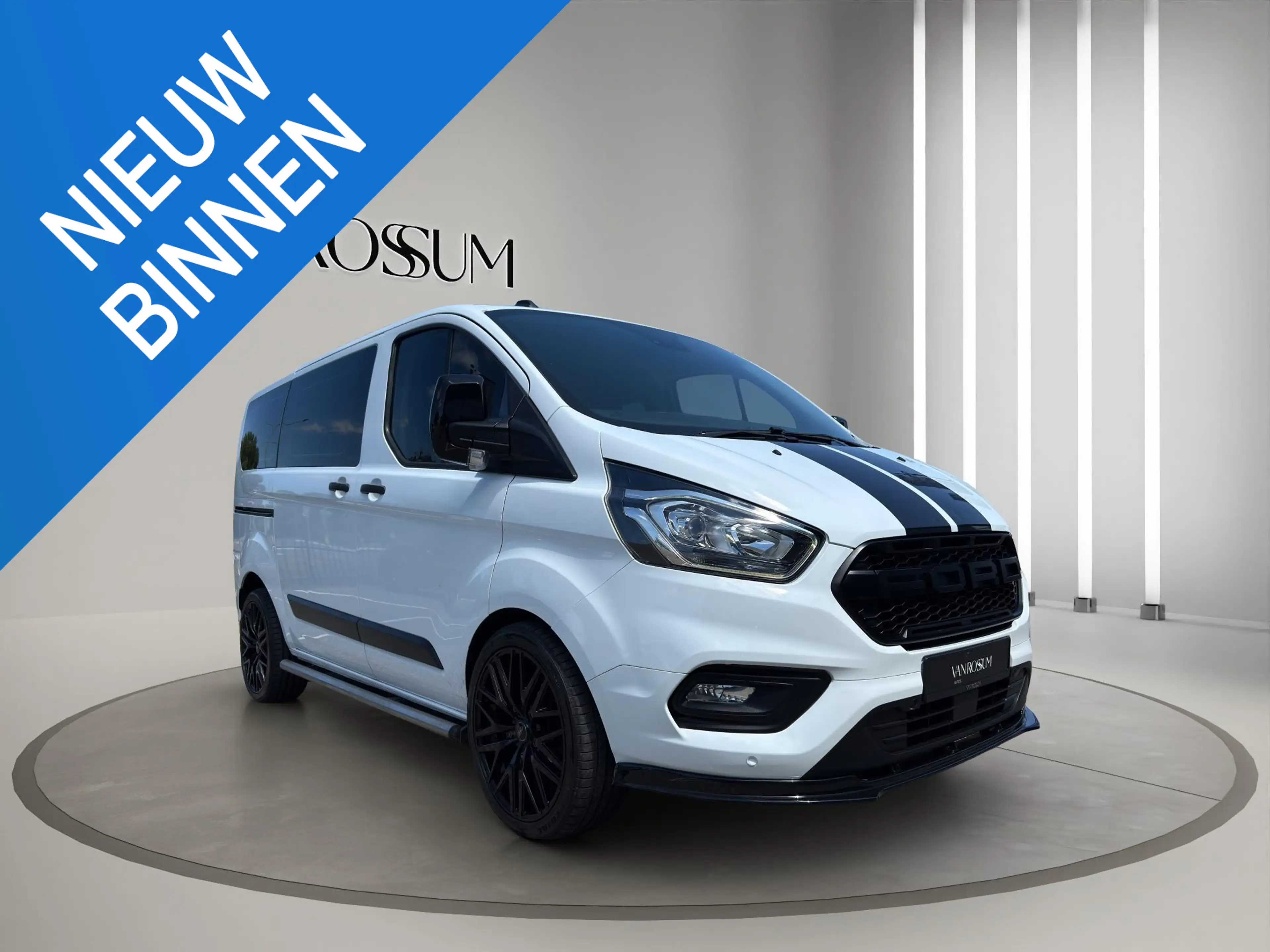 Ford Transit Custom 320 1.0 EcoBoost L1H1 PHEV VR-Edition 9 persoons |