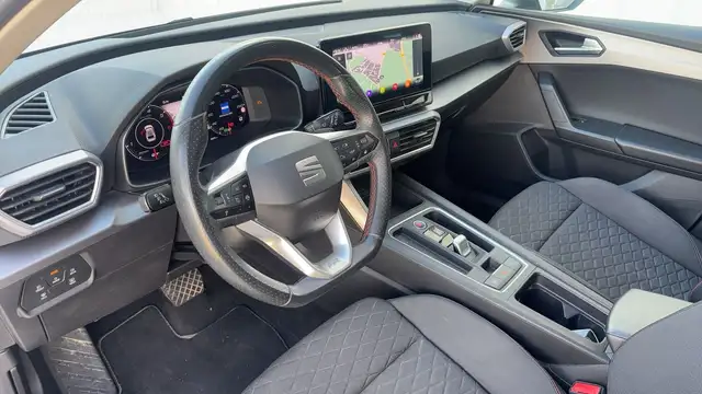 SEAT Leon view 8