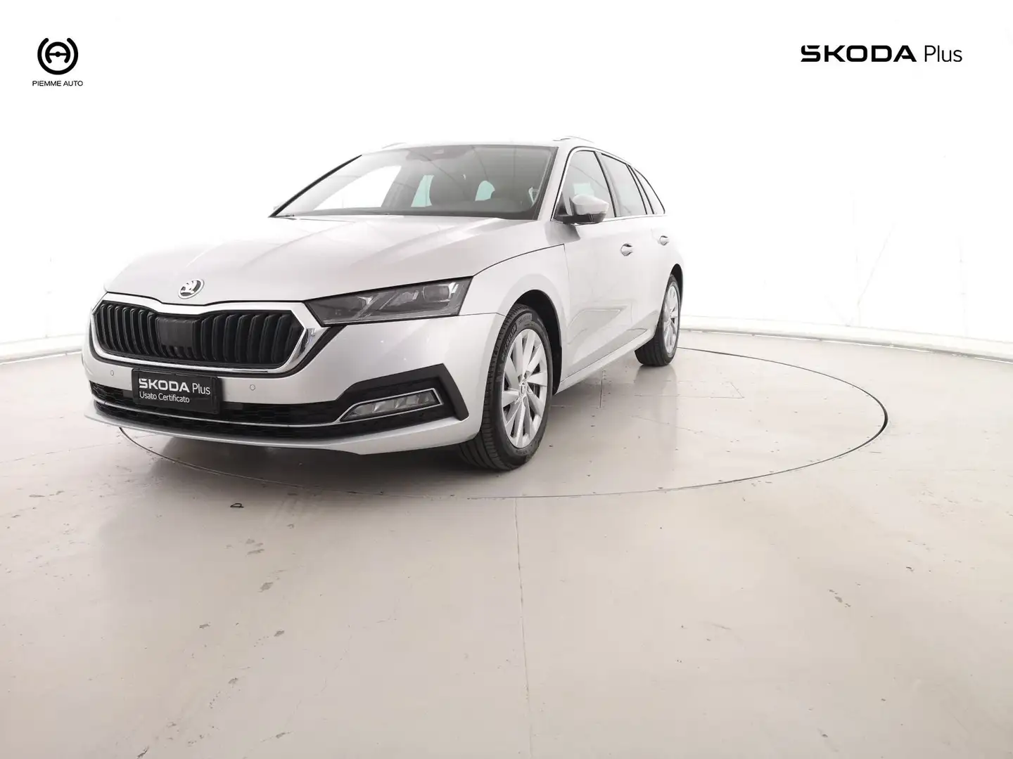 Skoda Octavia Wagon 2.0 TDI 150 CV SCR DSG Style Argento - 1