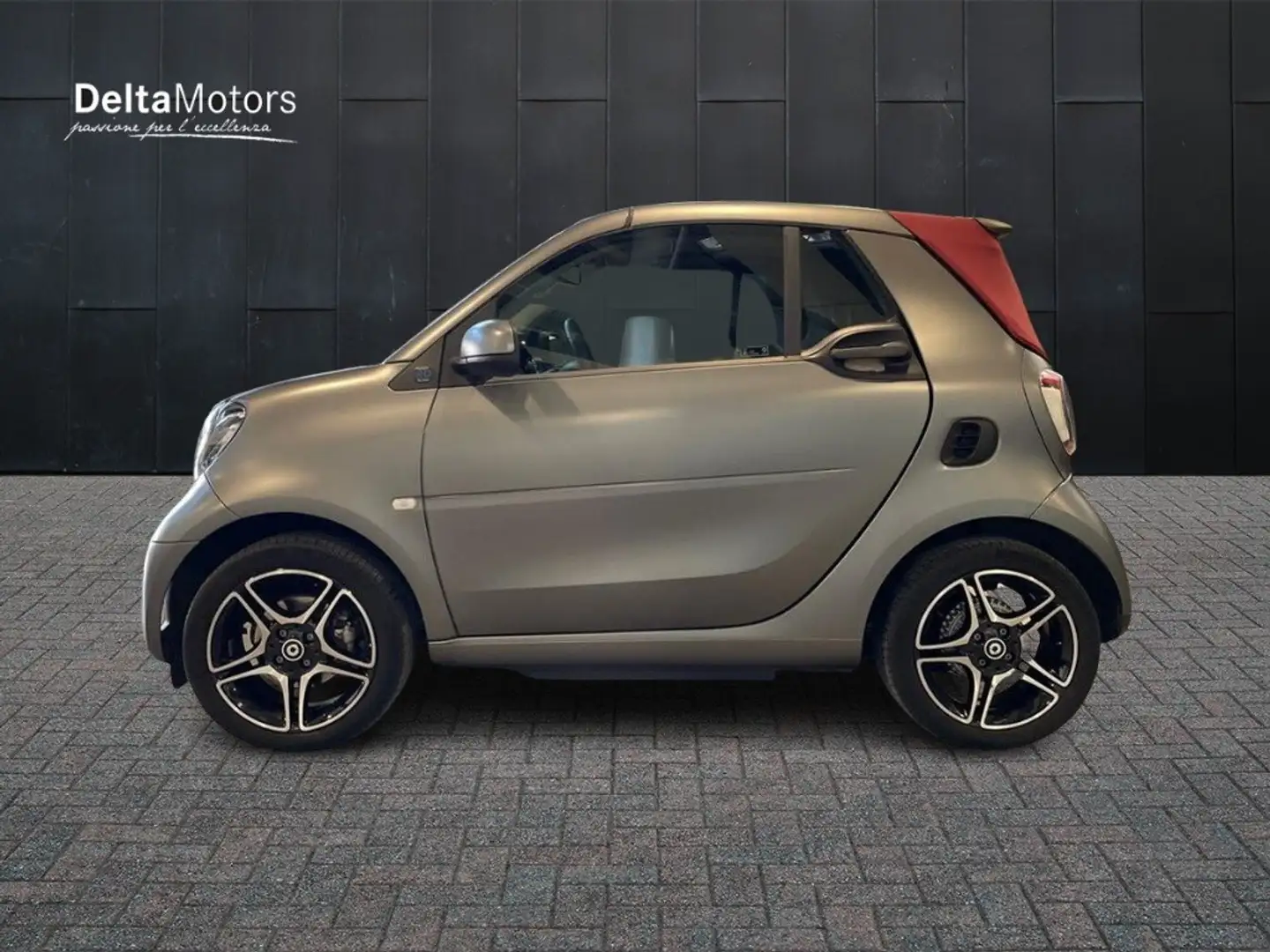 smart forTwo cabrio 22kW EQ Pulse Grigio - 2