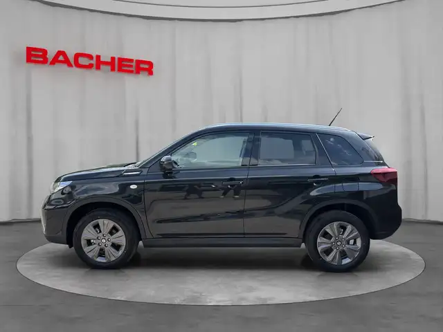 Suzuki Vitara view 2