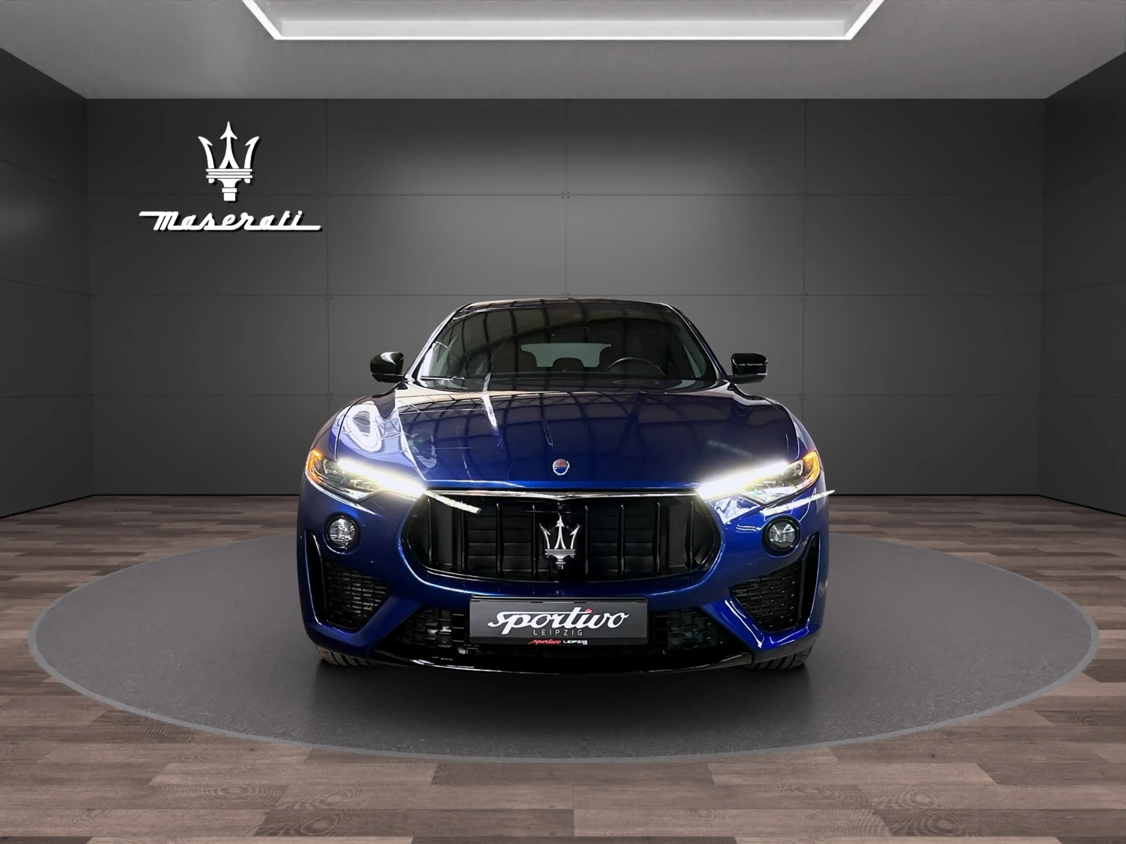 Maserati Levante SQ4 GranSport — photo 3