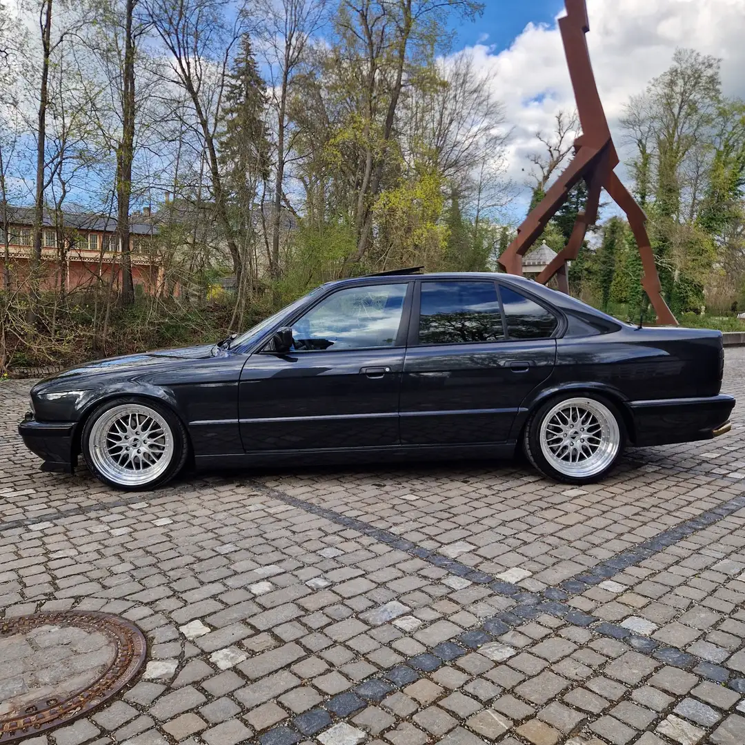 BMW 535 3.7 L | M-Technic | Kerscher 18" | KW V1 | G-Power Schwarz - 2