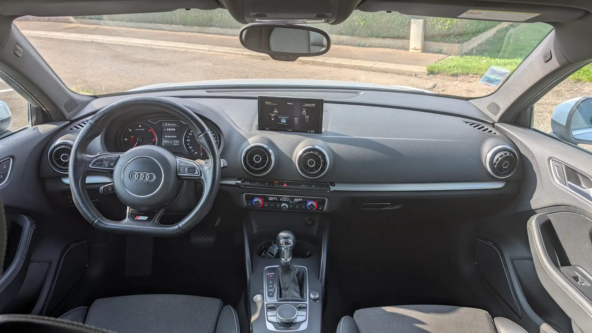 Audi A3 A3 SportBack 2.0 TDI S Line 150 Blanc - 2