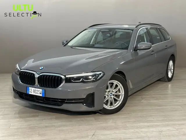 BMW 520 d Touring MHEV Business auto