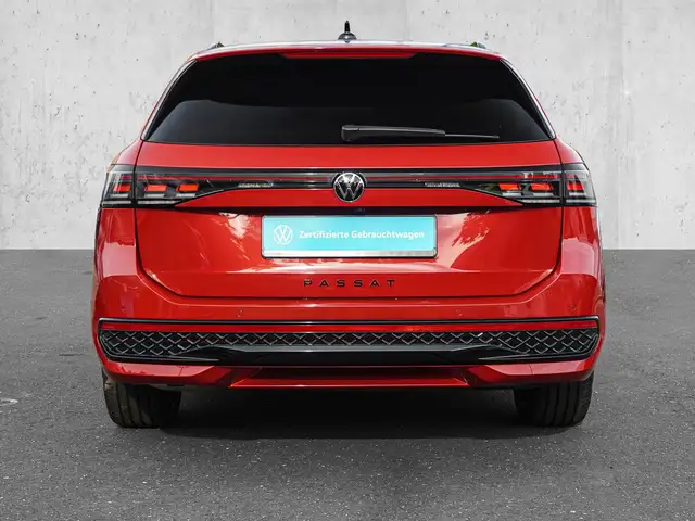 Volkswagen Passat view 6