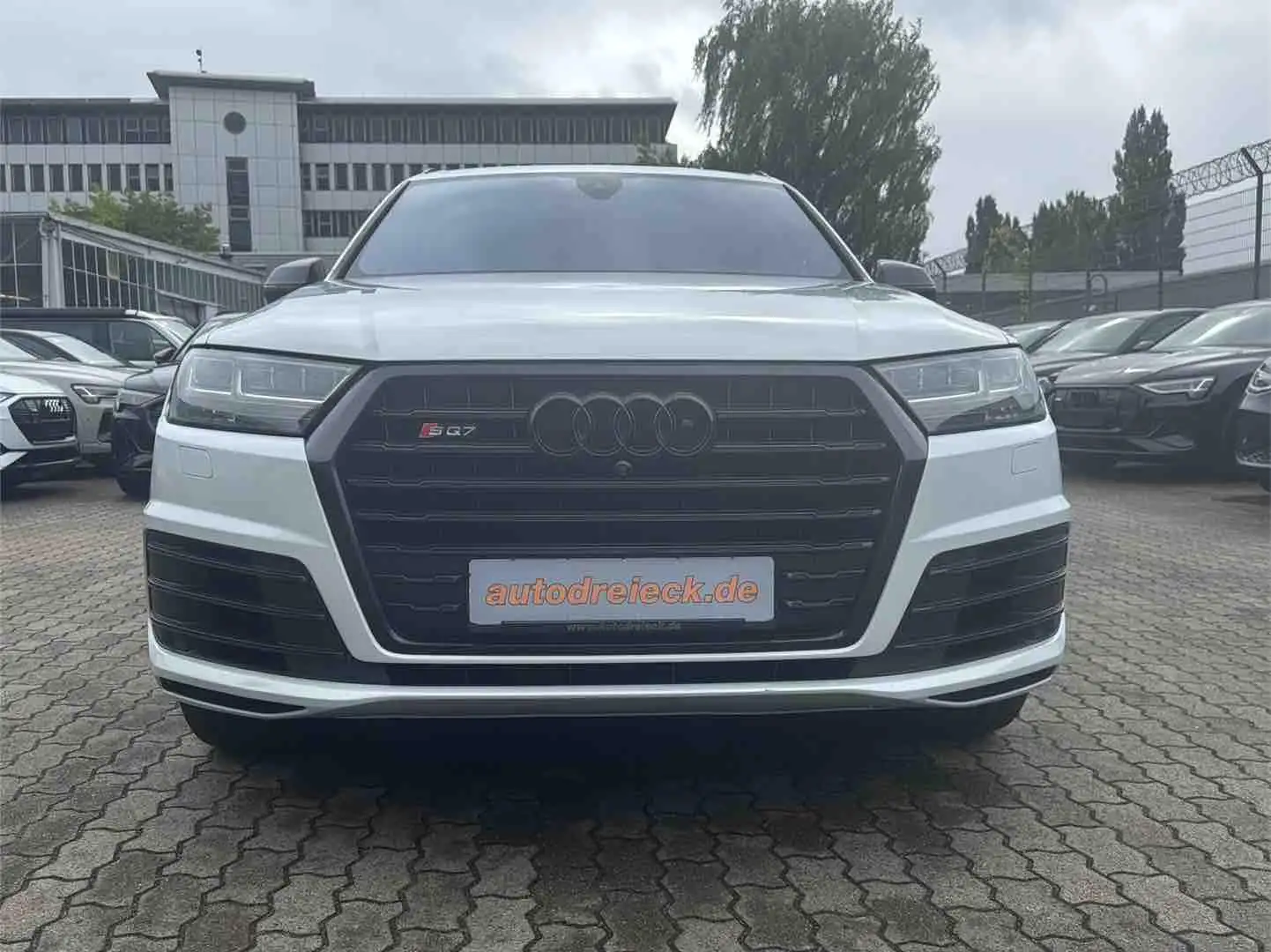 Audi SQ7 4.0 TDI B&O ADVANCE HUD PANO RAUTE 7-SITZER Blanc - 2