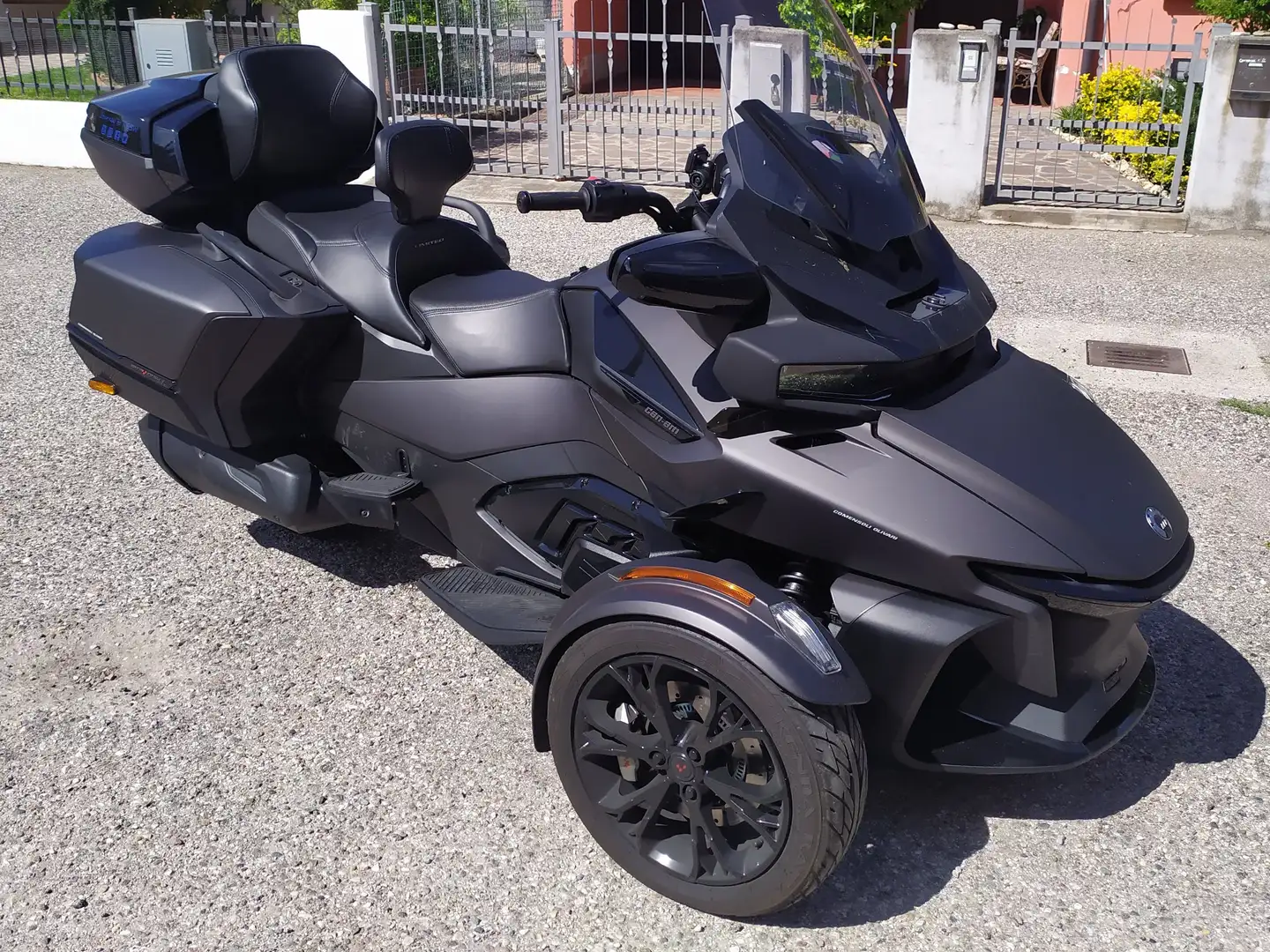Can Am Spyder RT LIMITED Black - 1