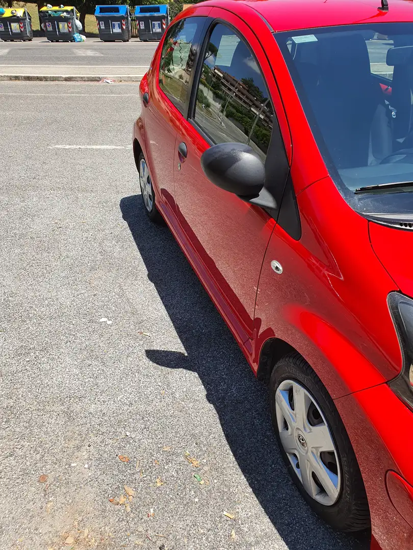 Toyota Aygo Aygo I 2005 5p 1.0 Now Red Edition Rosso - 1