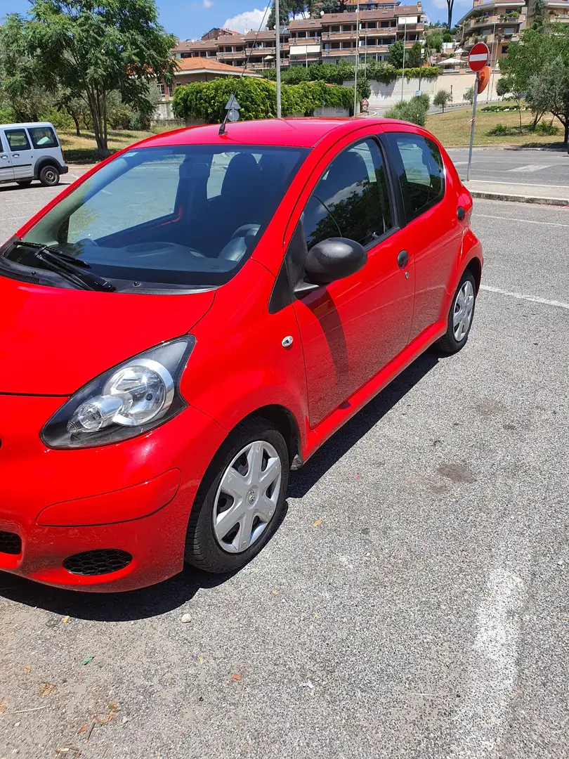 Toyota Aygo Aygo I 2005 5p 1.0 Now Red Edition Rosso - 2