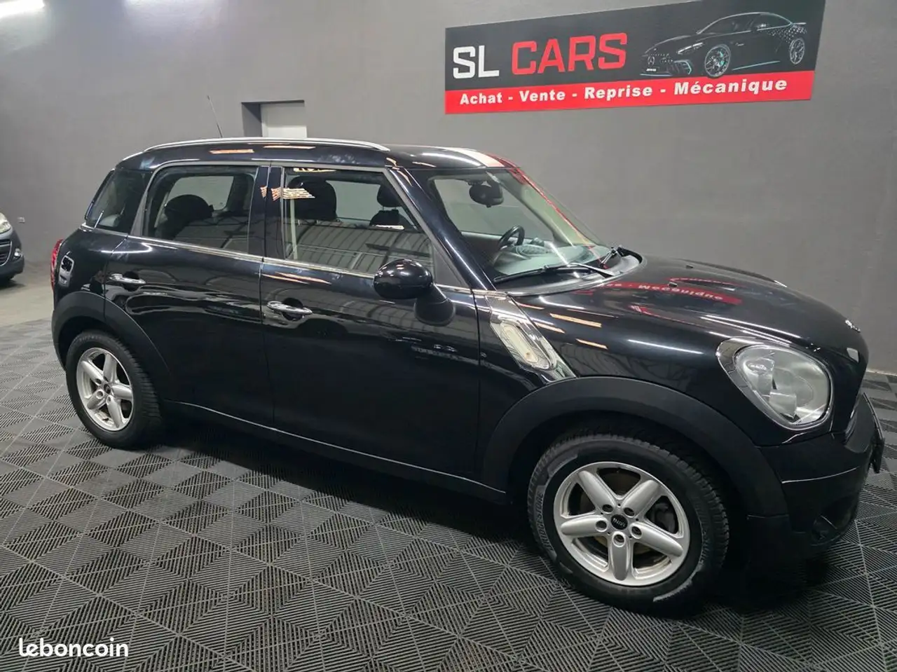 Mini Cooper Countryman One 98ch Pack Chili