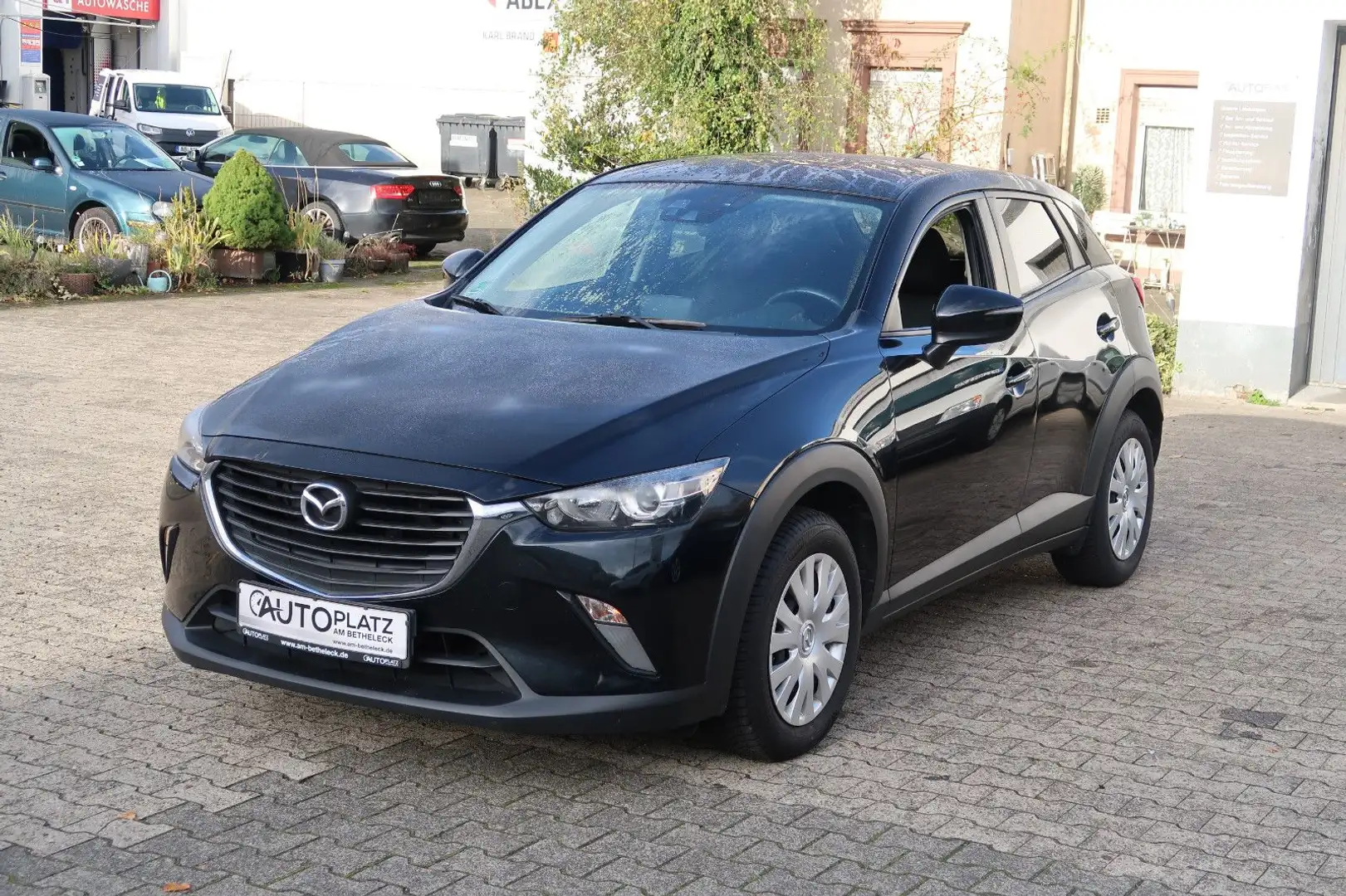 Mazda CX-3 1.5  Center-Line *1.HAND *NAVI *KLIMATRONIK Schwarz - 2
