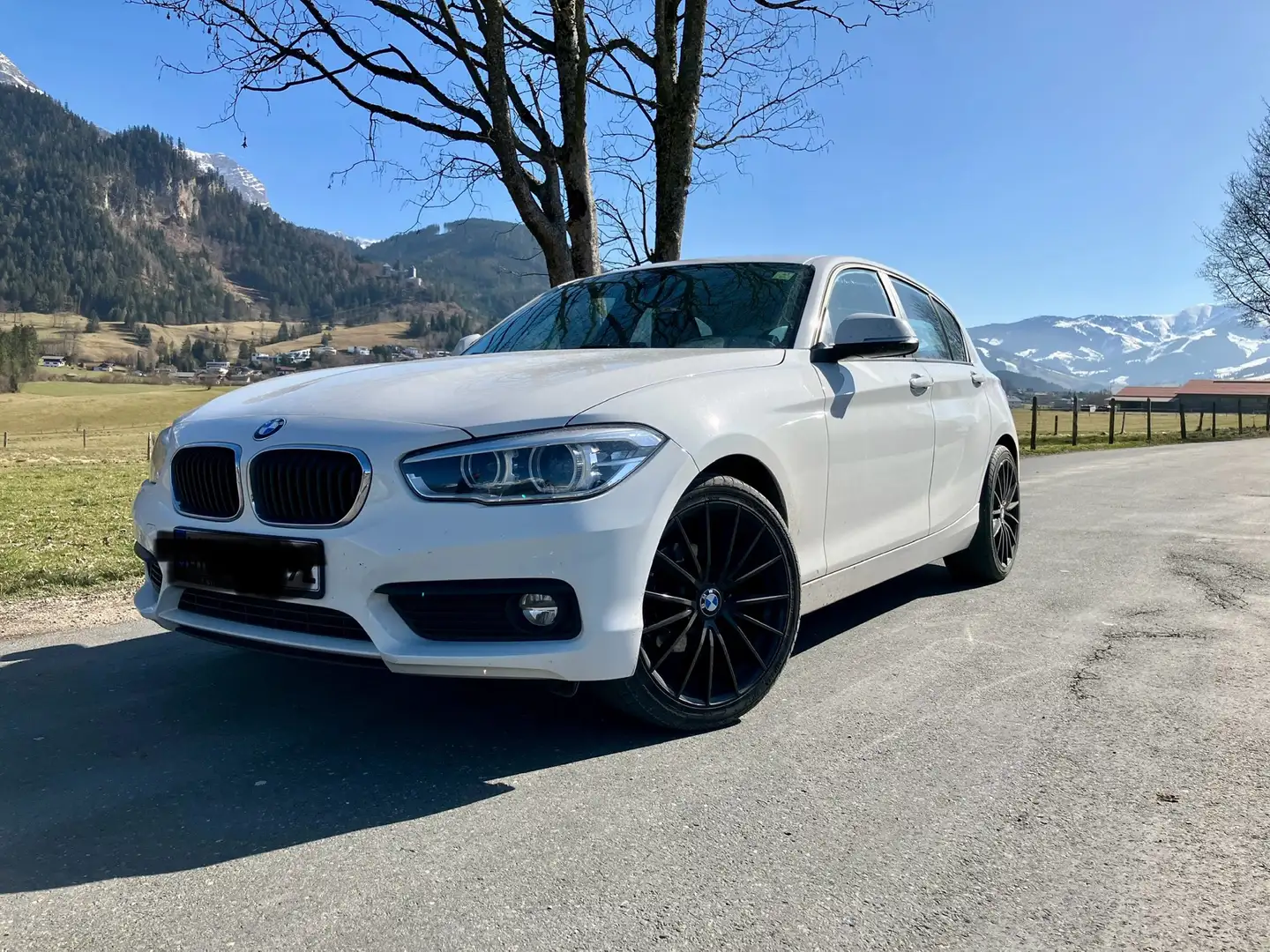 BMW 118 118i Advantage, 18 Zoll, LED Weiß - 1