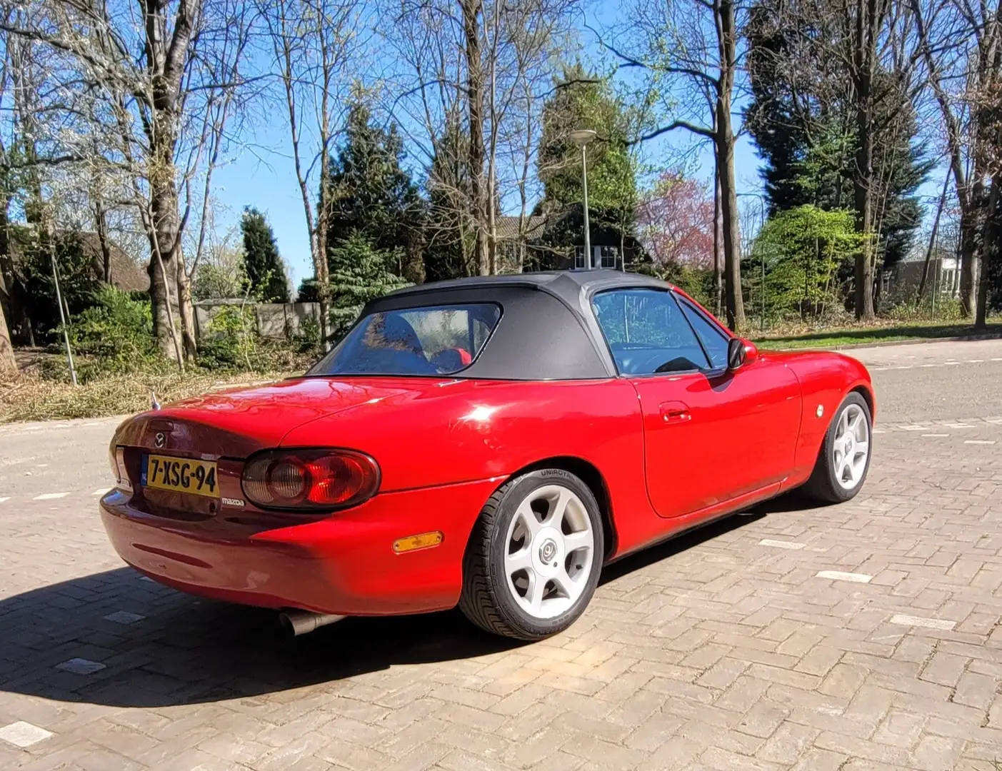 Mazda MX-5 1.6i Exclusive Rood - 2