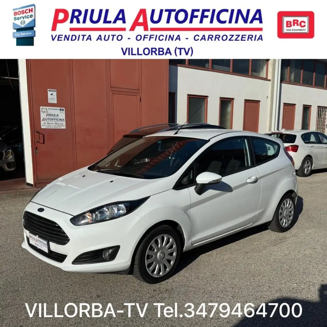 Ford Fiesta 1.5 TDCi 75CV 3 porte Business Bianco - 1