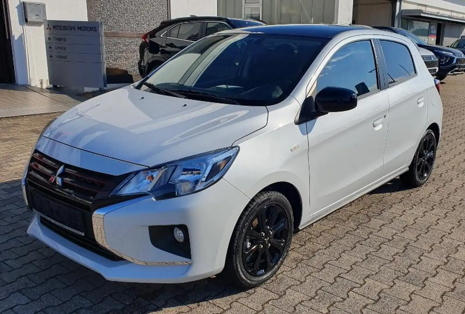 Mitsubishi Space Star Select+ Black1.2 MIVEC ClearTec Blanc - 1