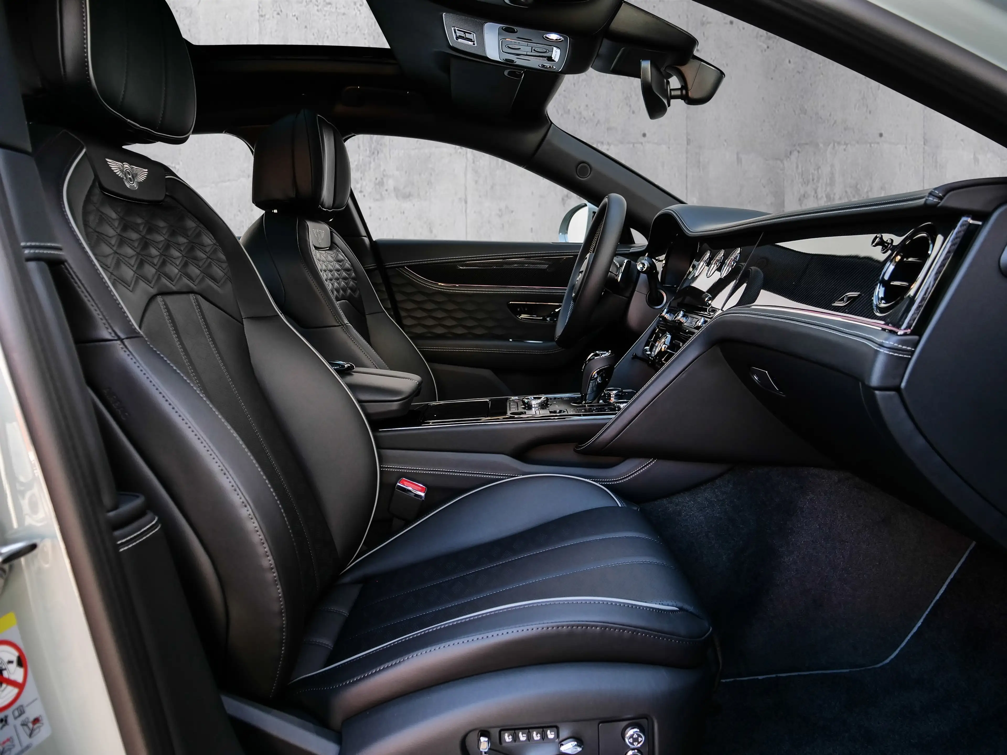 Bentley Flying Spur S MY27/Naim for Bentley/Mood Lighting — photo 6