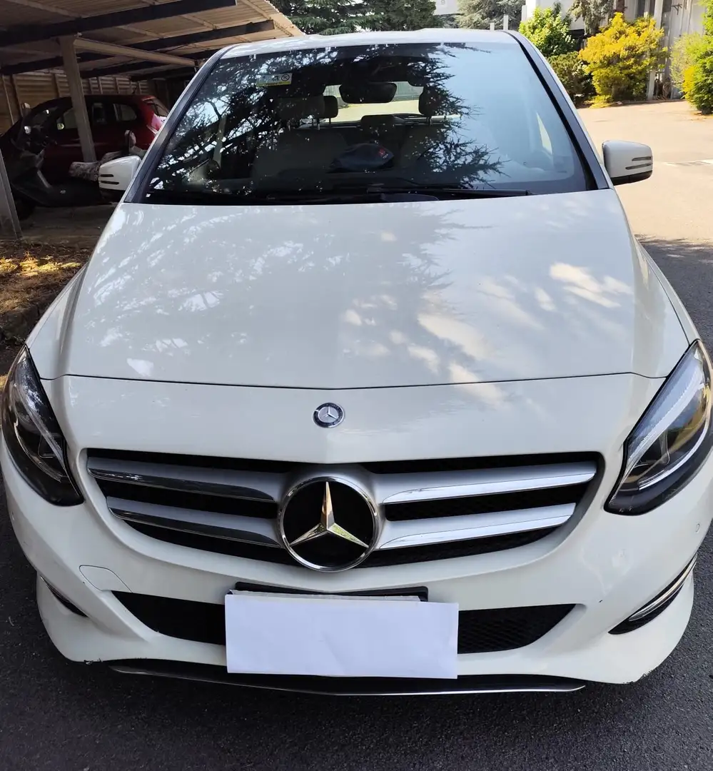 Mercedes-Benz B 200 B 200 d (cdi) Business auto Alb - 1