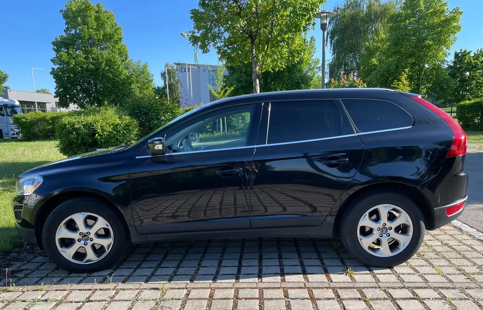 Volvo XC60 XC60 D3 AWD Summum Noir - 1