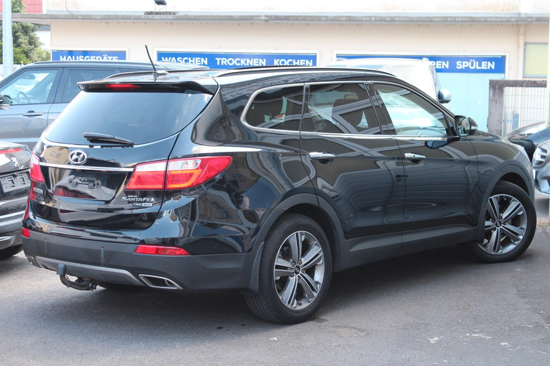Hyundai Grand Santa Fe 4WD *7-Sitzer*Pano*Kamera*AHK — photo 5