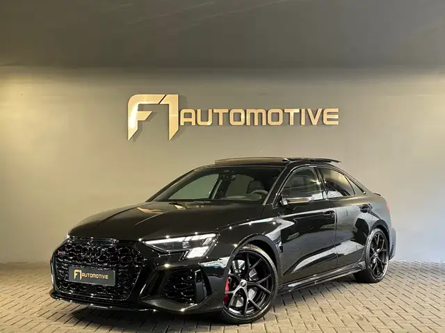 Audi RS3 Limousine 2.5 TFSI Quattro Pano|HuD|Massage|B&O|BT