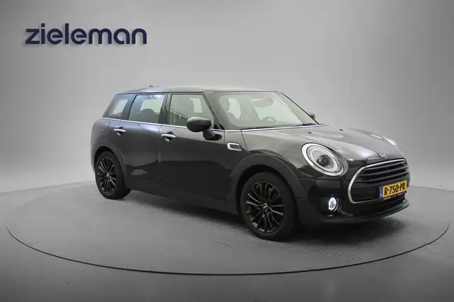 2023 Mini Hatch in Black for sale