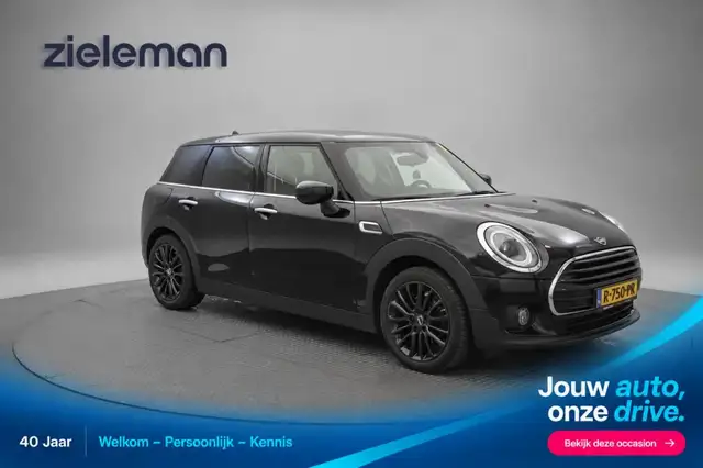 MINI Cooper 1.5 Business Edition Automaat - Carplay, Navi, Cru