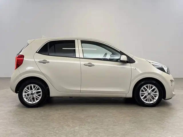 Kia Picanto view 9