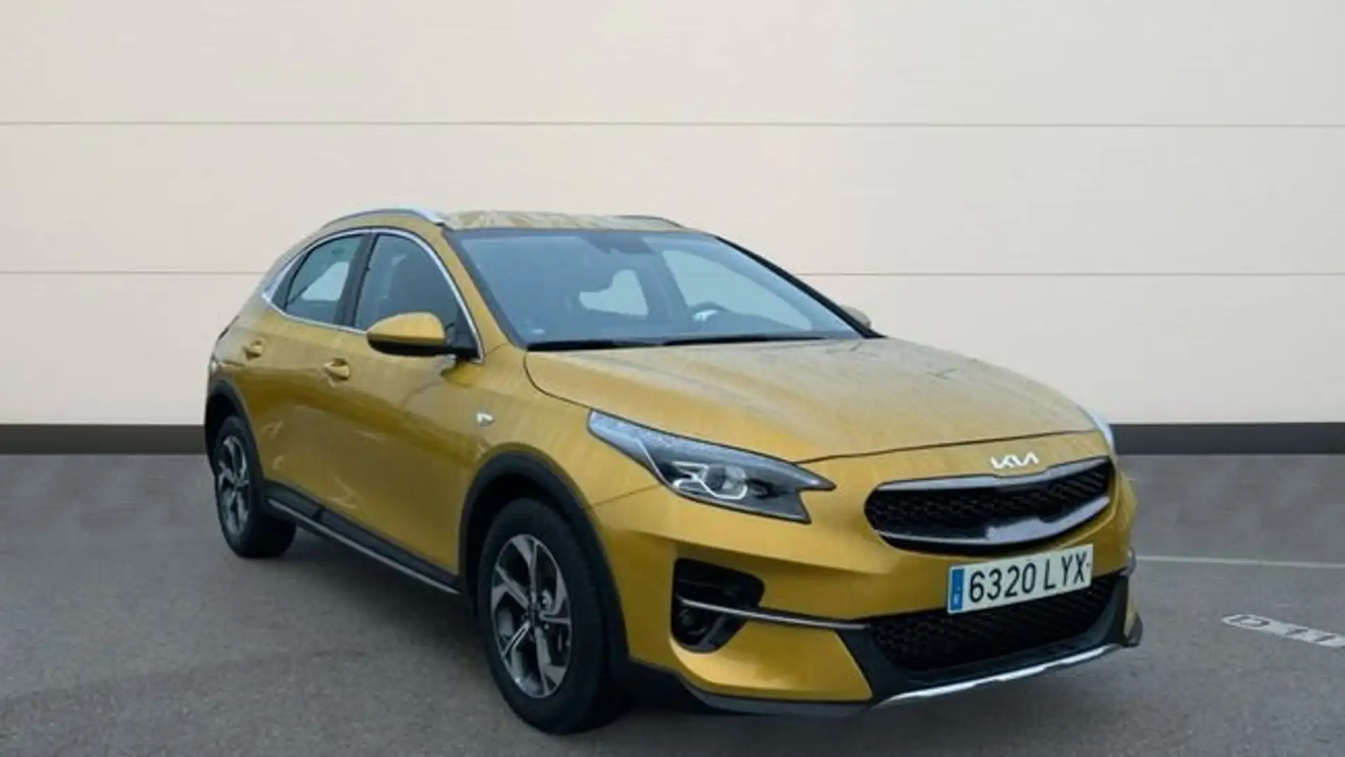 Kia XCeed 1.5 MHEV Drive Amarillo - 1