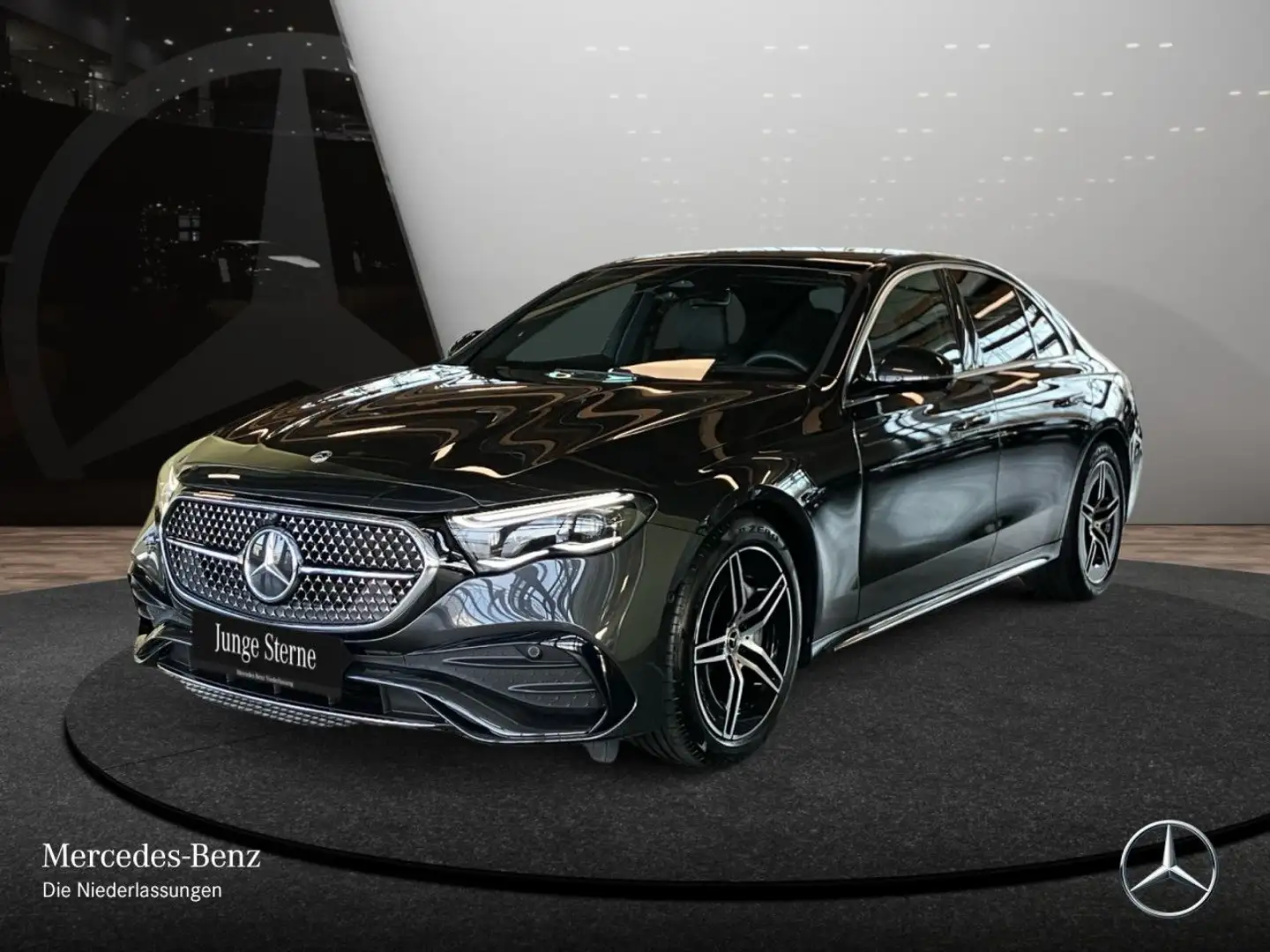 Mercedes-Benz E 200 AMG 360° Pano Distr. AHK Spurhalt-Ass Memory Grau - 2