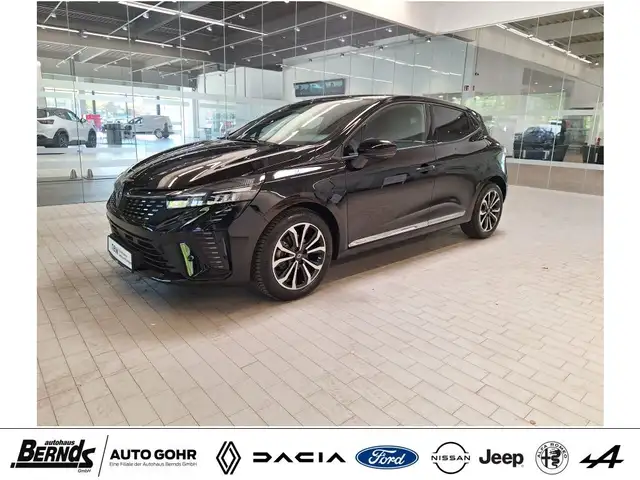 2025 Renault Clio in Black for sale