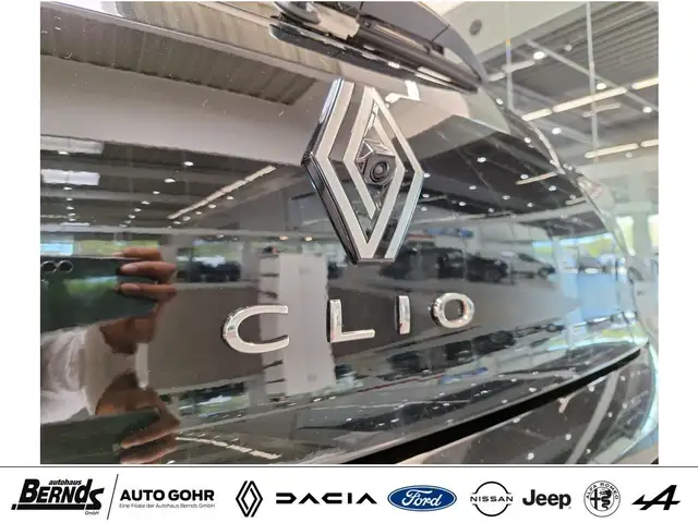 Renault Clio view 7
