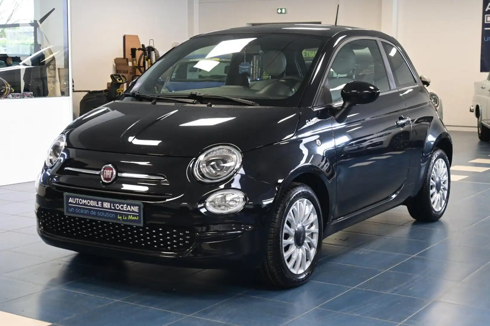 Fiat 500 MY22 1.0 70 ch Hybride BSG S/S Dolcevita Noir - 1