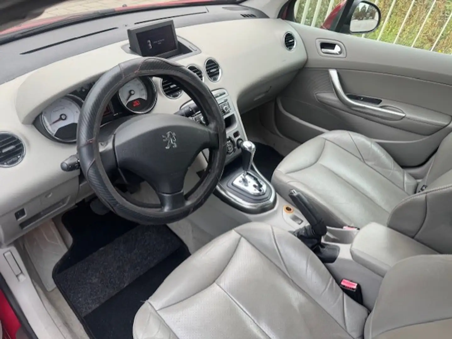 Peugeot 308 1.6 THP XT Rood - 2