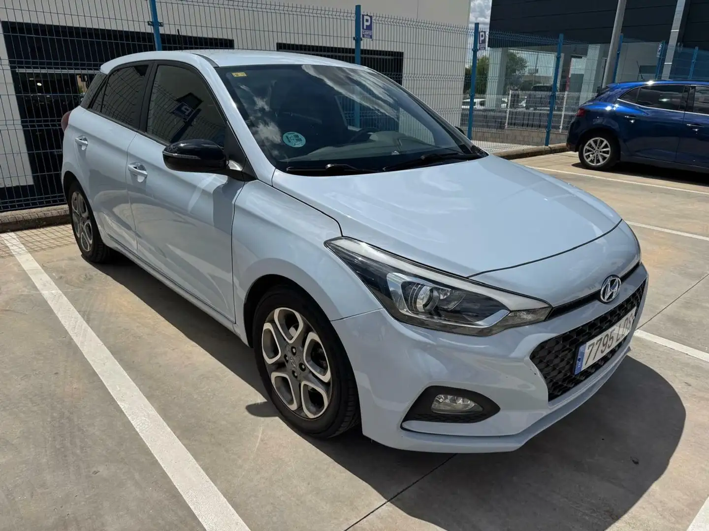 Hyundai i20 1.0 TGDI Tecno LE 100 Azul - 2