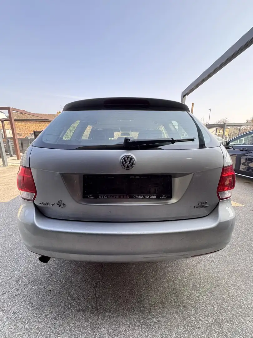 Volkswagen Golf 1.6 TDI DPF BlueMotion - 2