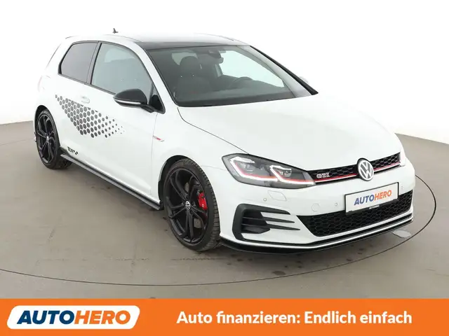 Volkswagen Golf view 8