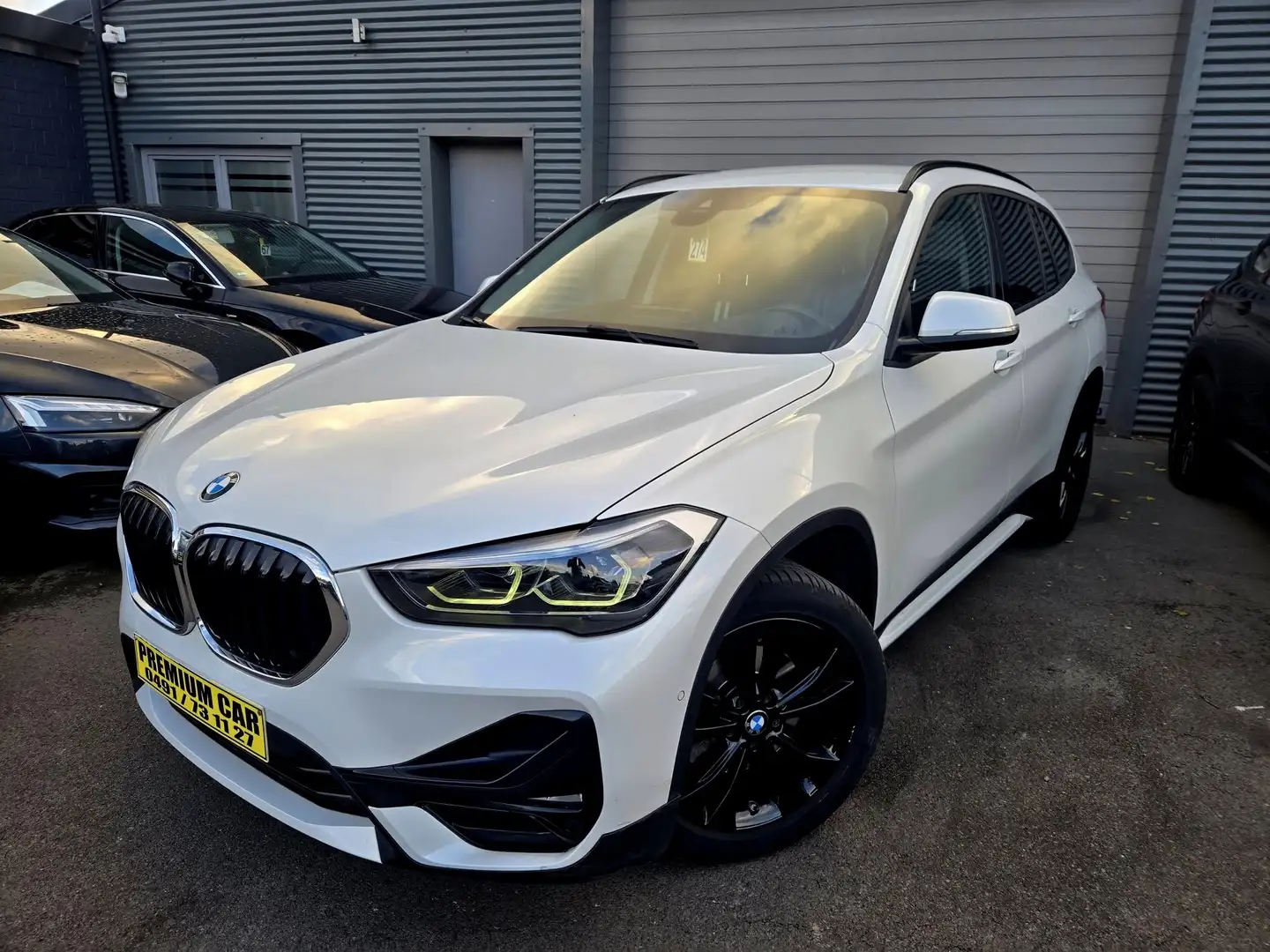 BMW X1 🔺X1*LOOK M TECHNIK*XENON*CARPPLAY*2L🔺 Weiß - 2