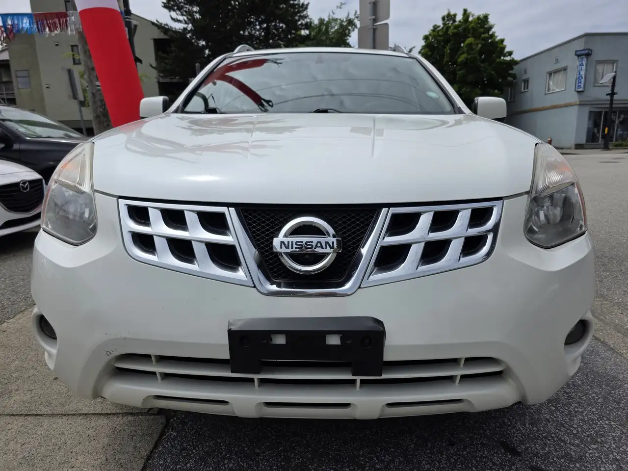 Nissan Rogue снимка Nissan Rogue