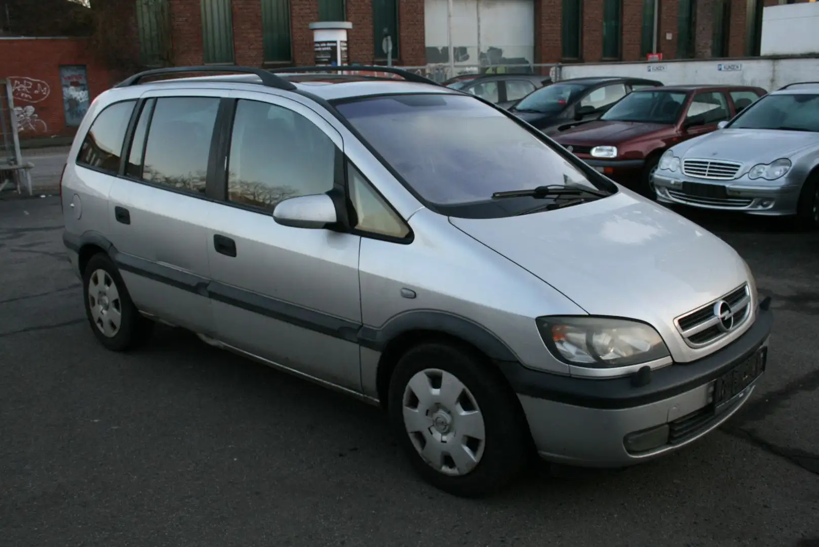 Opel Zafira | 7-Sitzer | AHK |Klima|Motor Getreige OK Gris - 1