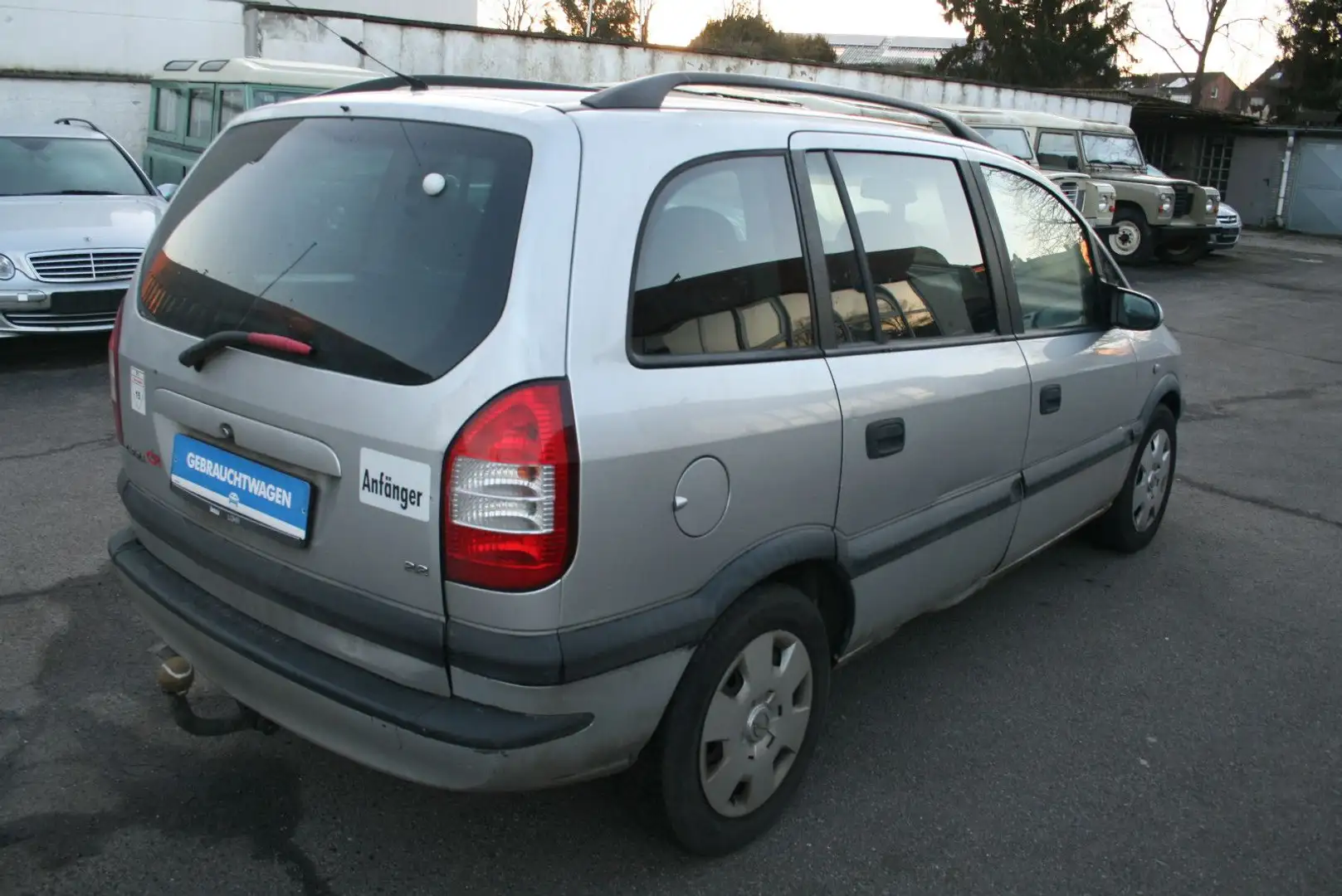 Opel Zafira | 7-Sitzer | AHK |Klima|Motor Getreige OK Gris - 2